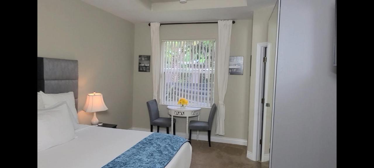 Private Suite - Private Home Stay Fort Lauderdale Exterior photo